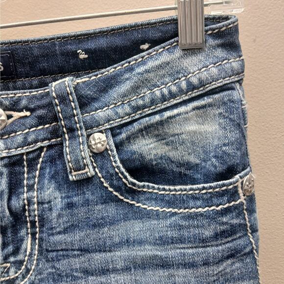 Miss Me Denim Low Rise Bootcut Jeans Wing Pocket Western Medium Wash Blue SZ 26 - Picture 9 of 11